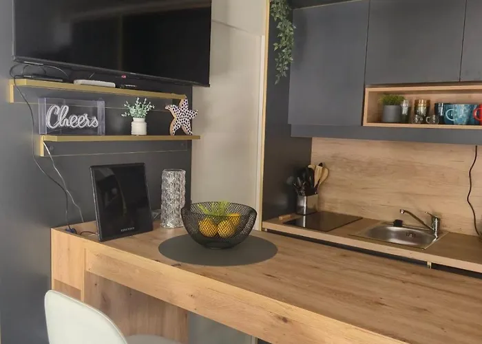 Дом отдыха Sunny Rest Nest *