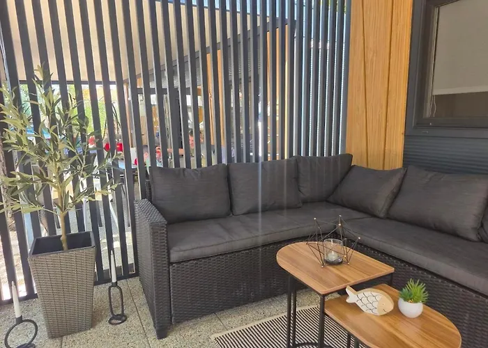 Sunny Rest Nest Дом отдыха *