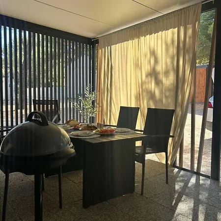 Sunny Rest Nest Dom wakacyjny *