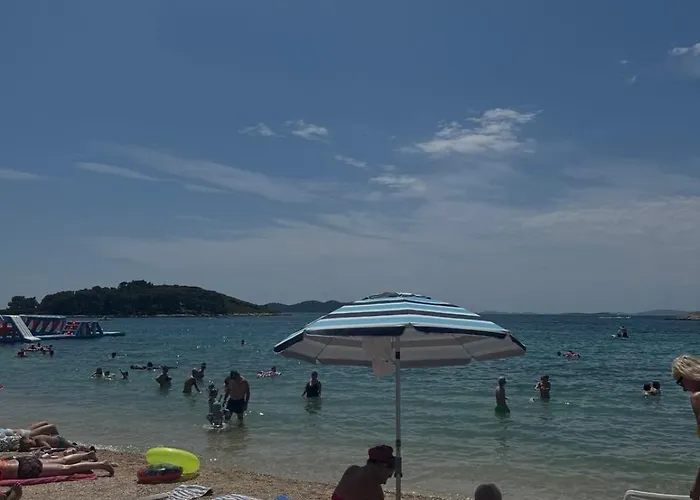 Sunny Rest Nest Vikendica